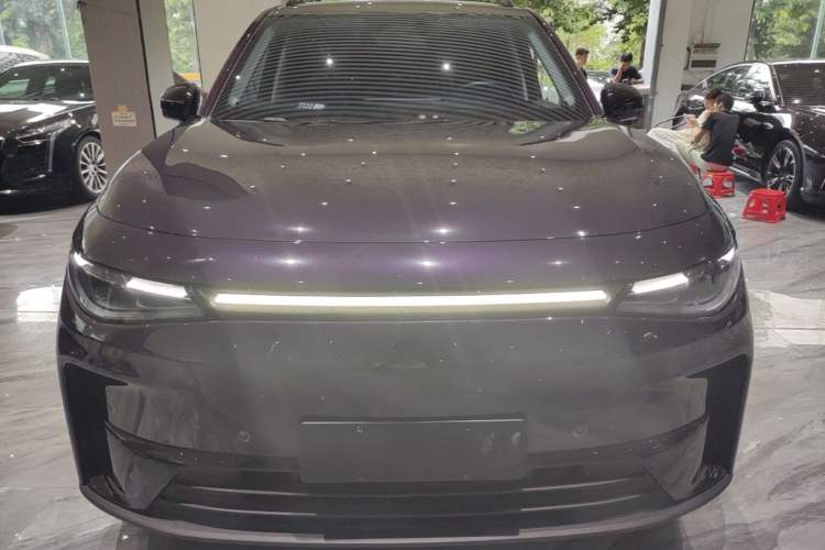 Used Leapmotor C16 2024 All-Electric 580 Luxury Edition Front