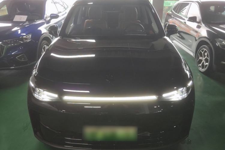 Used Leapmotor C16 2024 Pure Electric 520 Deluxe Edition Front