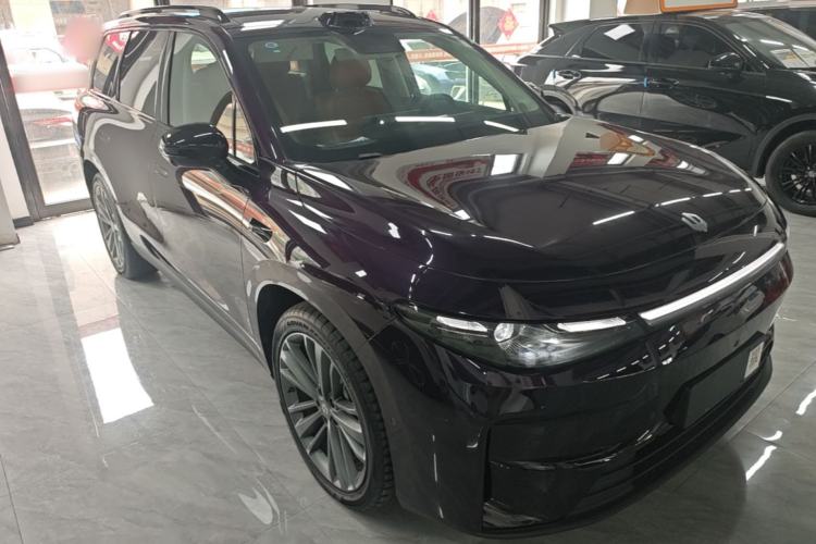 Used Leapmotor C16 2024 Range-Extended 200 LiDAR Edition Front Right 45 Deg