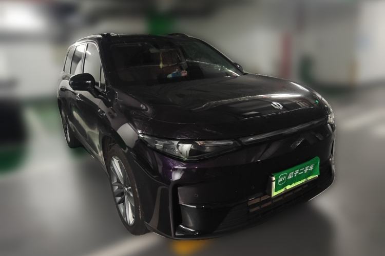 Used Leapmotor C16 2024 Range-Extended 200 Luxury Edition Front Right 45 Deg