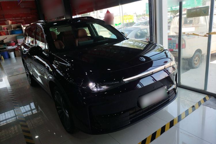 Used Leapmotor C16 2024 Range-Extended 200 LiDAR Edition Front Right 45 Deg