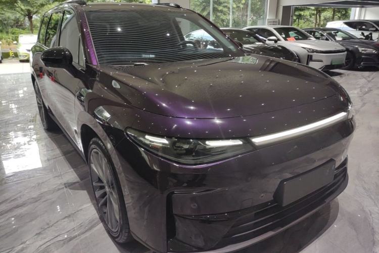Used Leapmotor C16 2024 All-Electric 580 Luxury Edition Front Right 45 Deg