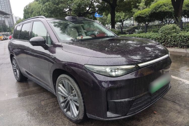 Used Leapmotor C16 2024 Range-Extended 200 LiDAR Edition Front Right 45 Deg
