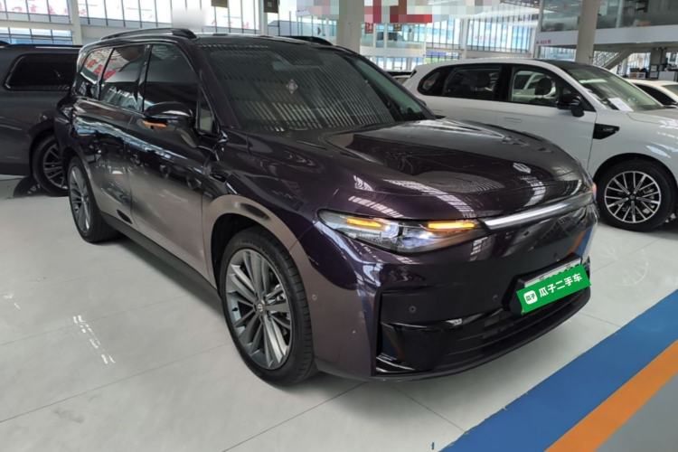 Used Leapmotor C16 2024 Range-Extended 200 Luxury Edition Front Right 45 Deg