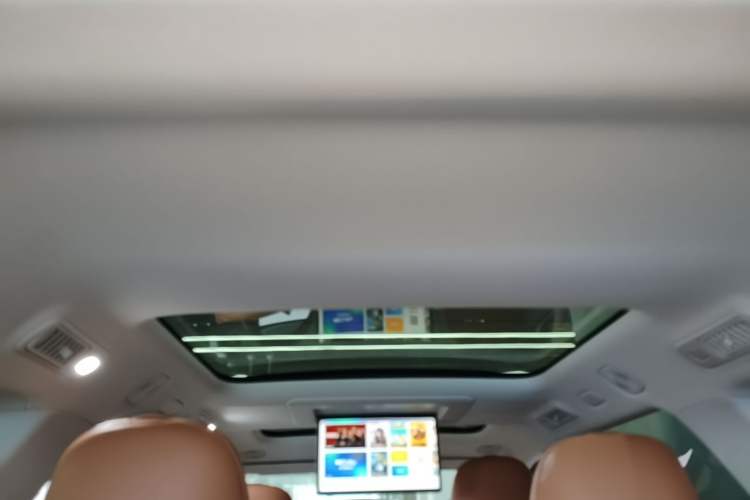 Used Leapmotor C16 2024 Range-Extended 200 LiDAR Edition Headliner