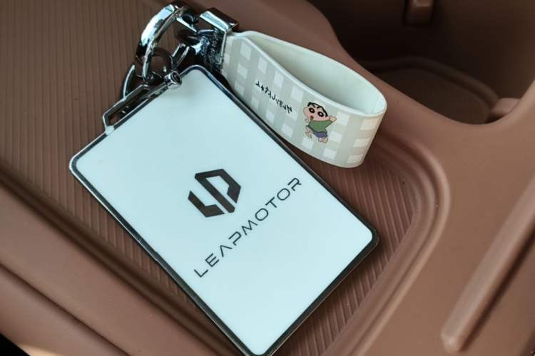 Used Leapmotor C16 2024 Range-Extended 200 Luxury Edition Interior 1