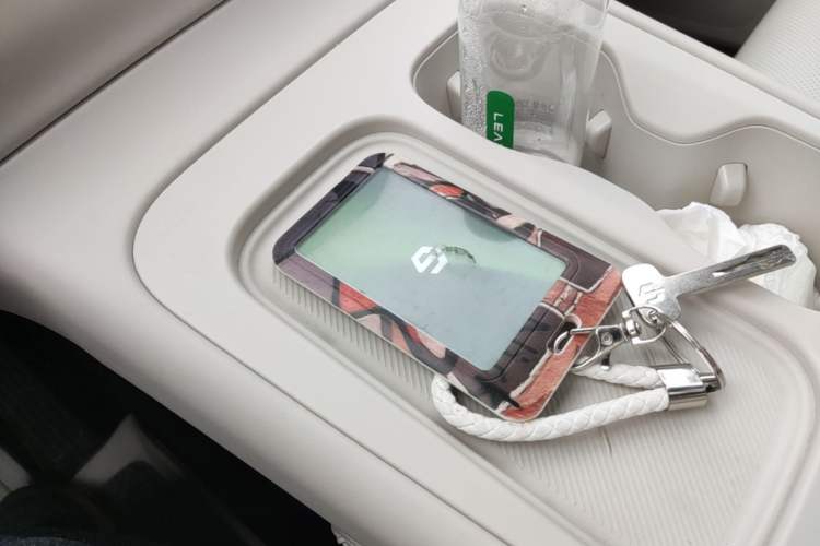Used Leapmotor C16 2024 Range-Extended 200 LiDAR Edition Interior 1