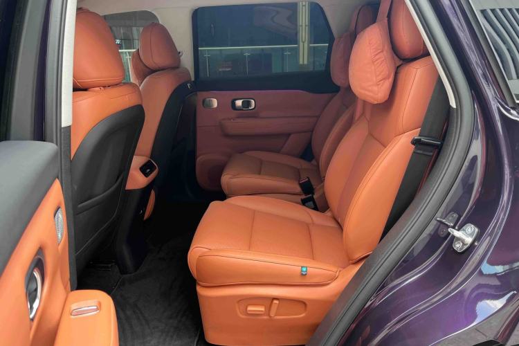 Used Leapmotor C16 2024 Range-Extended 200 LiDAR Edition Interior 10