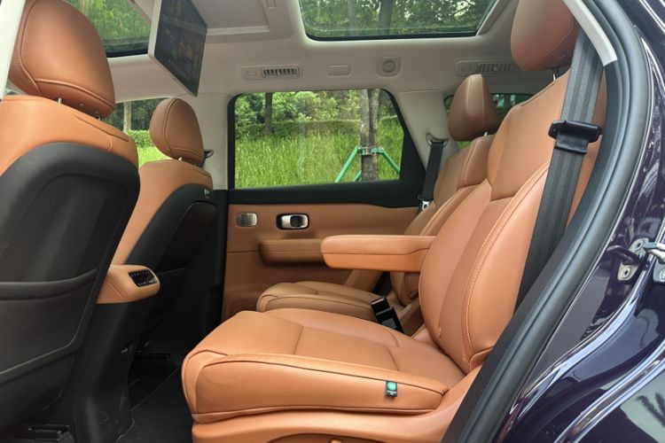Used Leapmotor C16 2024 Range-Extended 200 LiDAR Edition Interior 2