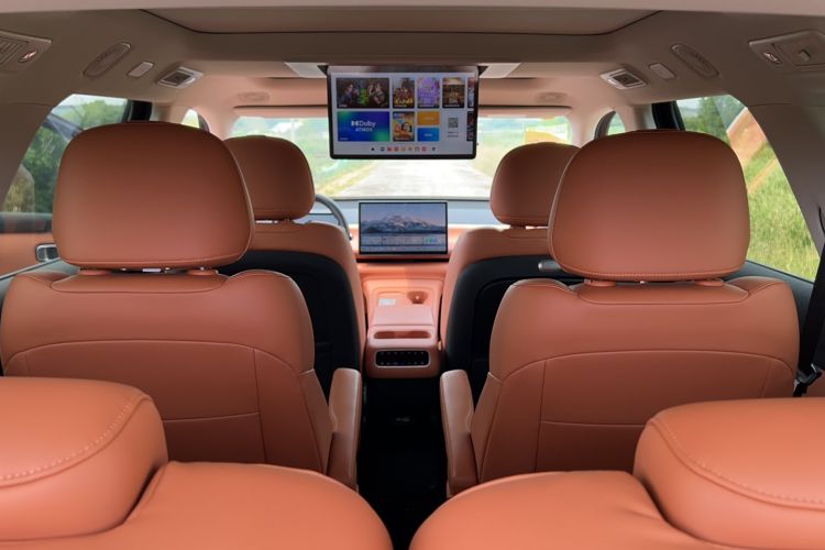 Used Leapmotor C16 2024 Range-Extended 200 LiDAR Edition Interior 4