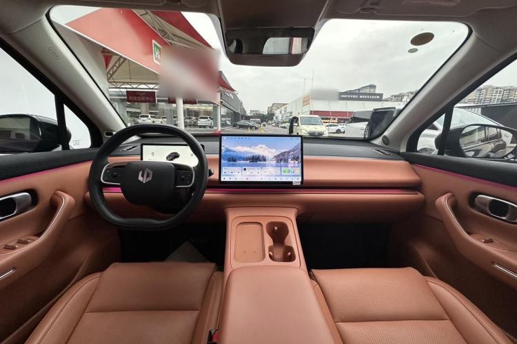 Used Leapmotor C16 2024 Range-Extended 200 LiDAR Edition Interior 6