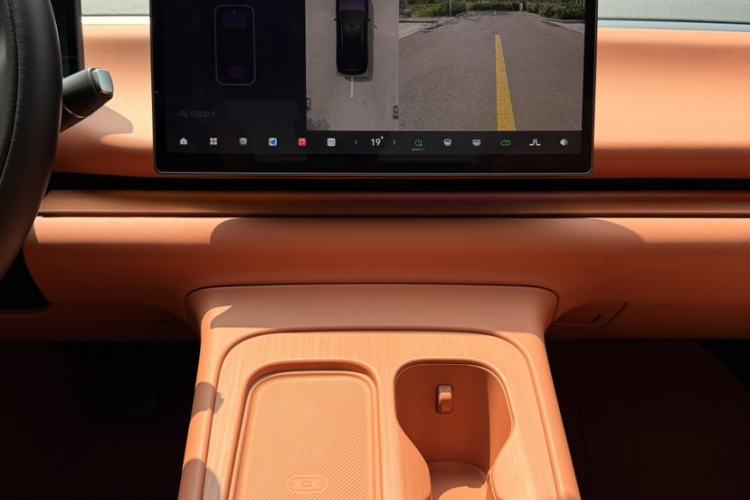 Used Leapmotor C16 2024 Range-Extended 200 LiDAR Edition Interior 6