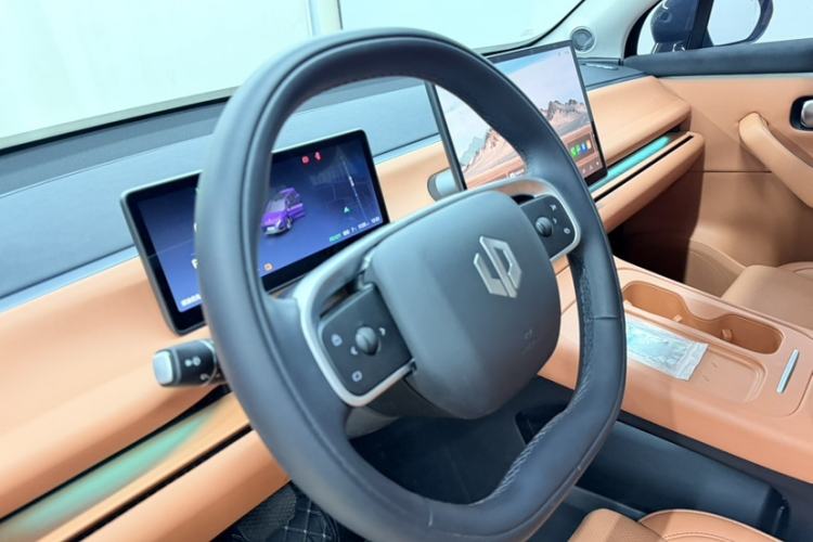 Used Leapmotor C16 2024 Range-Extended 200 LiDAR Edition Interior 6