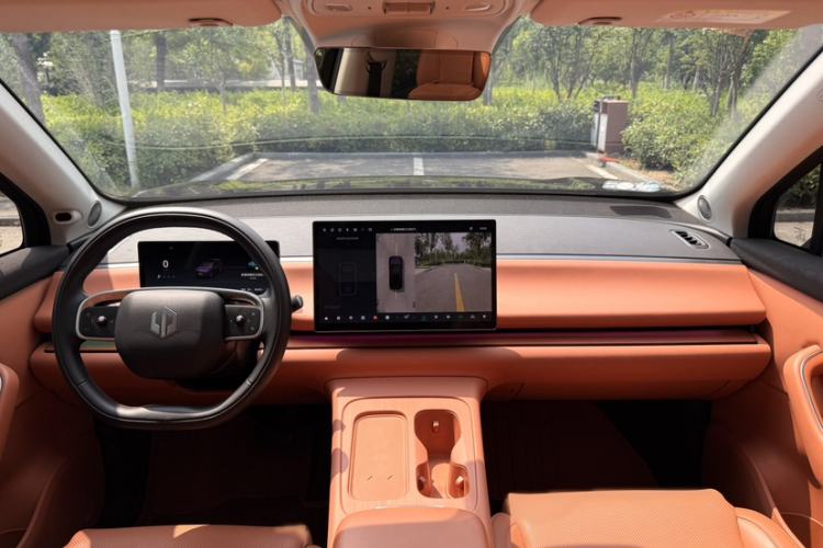 Used Leapmotor C16 2024 Range-Extended 200 LiDAR Edition Interior 7