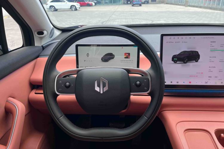 Used Leapmotor C16 2024 Range-Extended 200 LiDAR Edition Interior 7