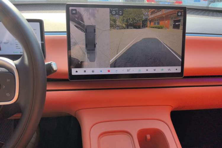 Used Leapmotor C16 2024 Range-Extended 200 LiDAR Edition Interior 8