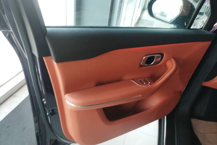 Used Leapmotor C16 2024 Range-Extended 200 LiDAR Edition Left Front Door Interior