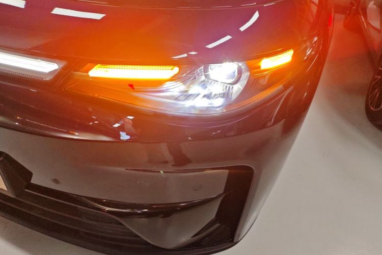 Used Leapmotor C16 2024 Range-Extended 200 LiDAR Edition Left Front Headlight