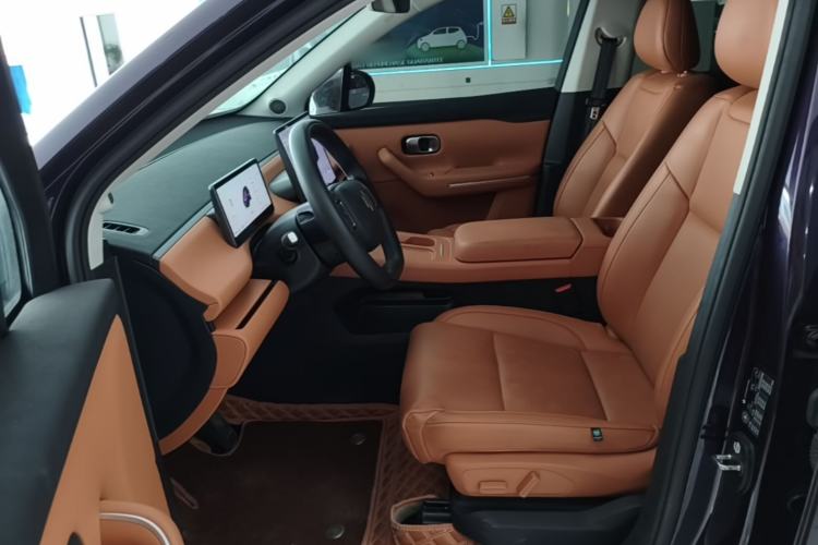 Used Leapmotor C16 2024 Range-Extended 200 LiDAR Edition Left Front Seat