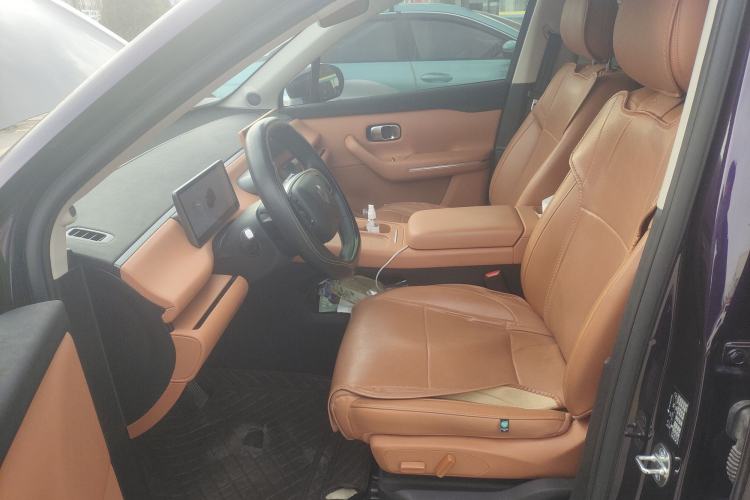 Used Leapmotor C16 2024 Range-Extended 200 Luxury Edition Left Front Seat