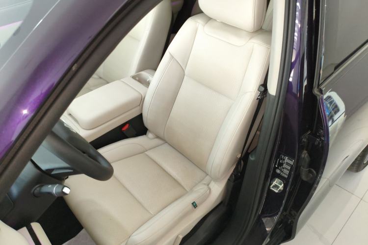Used Leapmotor C16 2024 Range-Extended 200 LiDAR Edition Left Front Seat