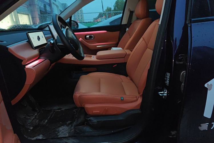 Used Leapmotor C16 2024 Range-Extended 200 LiDAR Edition Left Front Seat