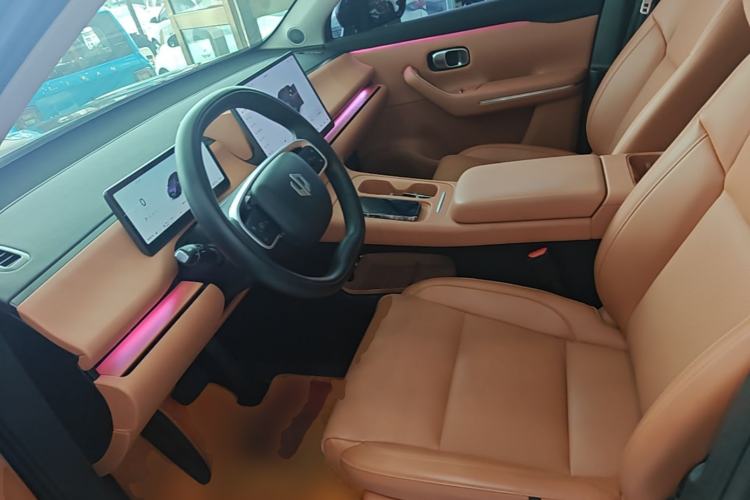 Used Leapmotor C16 2024 Range-Extended 200 LiDAR Edition Left Front Seat
