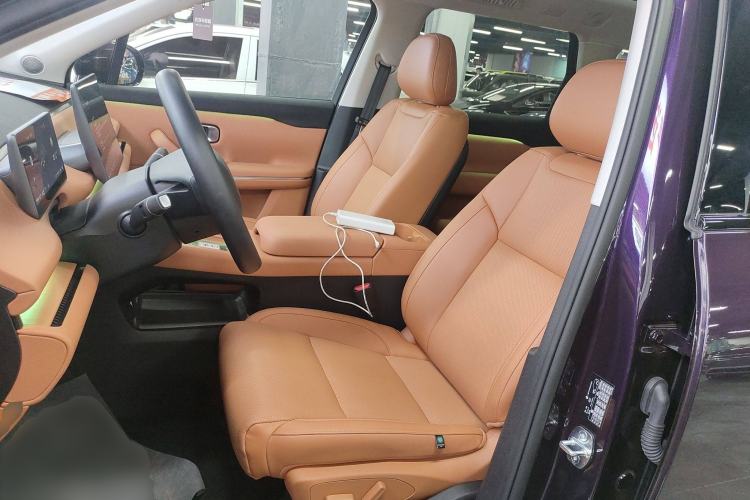 Used Leapmotor C16 2024 Range-Extended 200 LiDAR Edition Left Front Seat