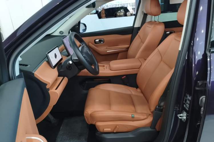 Used Leapmotor C16 2024 Range-Extended 200 LiDAR Edition Left Front Seat