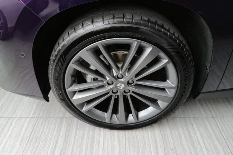 Used Leapmotor C16 2024 Range-Extended 200 Luxury Edition Left Front Wheel Hub
