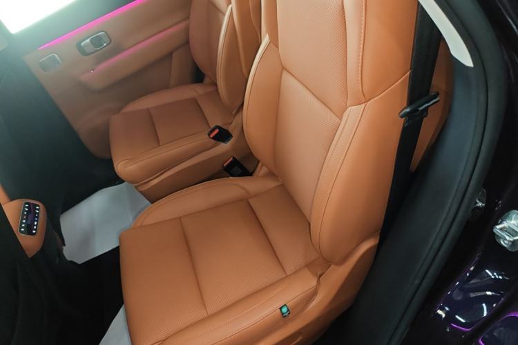 Used Leapmotor C16 2024 Range-Extended 200 LiDAR Edition Left Rear Seat