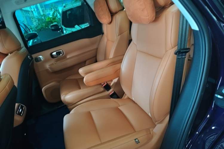 Used Leapmotor C16 2024 Range-Extended 200 LiDAR Edition Left Rear Seat