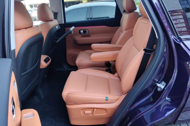 Used Leapmotor C16 2024 Range-Extended 200 LiDAR Edition Left Rear Seat