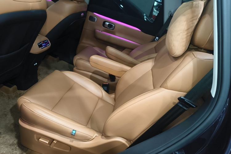 Used Leapmotor C16 2024 Range-Extended 200 Luxury Edition Left Rear Seat