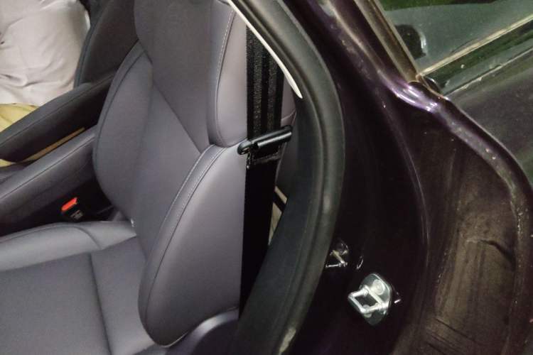Used Leapmotor C16 2024 Range-Extended 200 LiDAR Edition Left Rear Seat