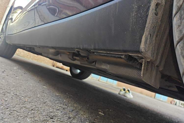 Used Leapmotor C16 2024 Range-Extended 200 LiDAR Edition Left Side Sill