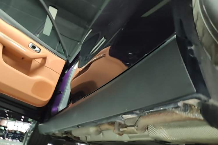 Used Leapmotor C16 2024 Range-Extended 200 Luxury Edition Left Side Sill