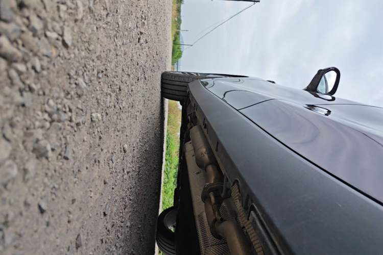 Used Leapmotor C16 2024 Range-Extended 200 LiDAR Edition Left Side Sill