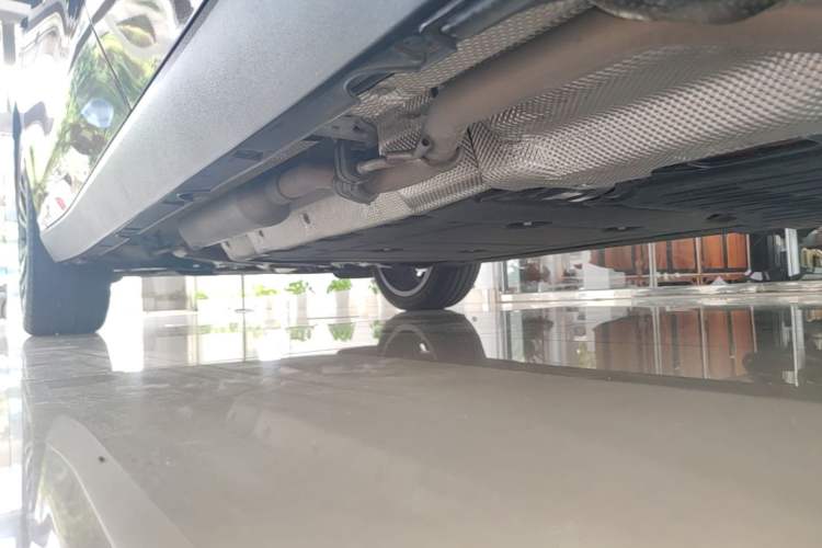 Used Leapmotor C16 2024 Range-Extended 200 LiDAR Edition Left Side Sill