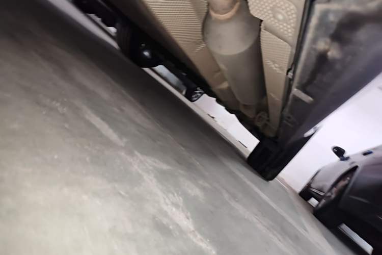 Used Leapmotor C16 2024 Range-Extended 200 LiDAR Edition Left Side Sill