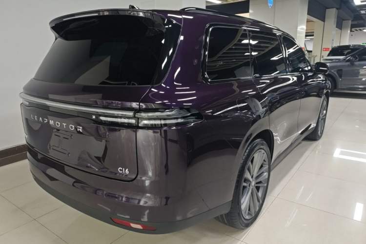 Used Leapmotor C16 2024 Range-Extended 200 Luxury Edition Rear Right 45 Deg