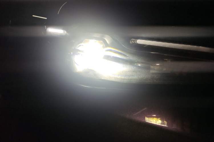 Used Leapmotor C16 2024 Range-Extended 200 LiDAR Edition Right Front Headlight