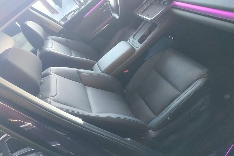 Used Leapmotor C16 2024 Range-Extended 200 Luxury Edition Right Front Seat