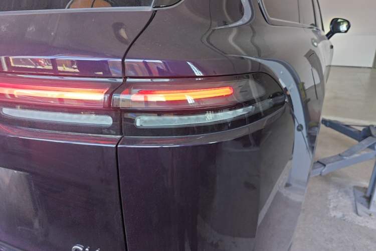 Used Leapmotor C16 2024 Range-Extended 200 LiDAR Edition Right Rear Taillight