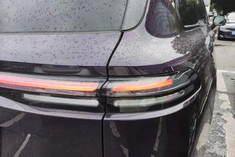 Used Leapmotor C16 2024 Range-Extended 200 LiDAR Edition Right Rear Taillight