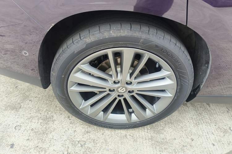 Used Leapmotor C16 2024 Range-Extended 200 Luxury Edition Right Rear Wheel Hub