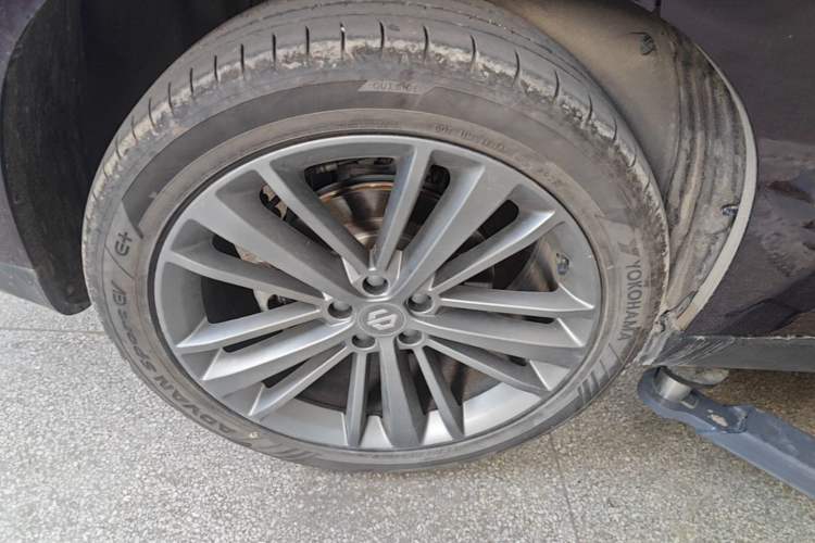 Used Leapmotor C16 2024 Range-Extended 200 LiDAR Edition Right Rear Wheel Hub