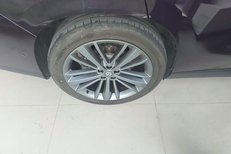 Used Leapmotor C16 2024 Range-Extended 200 LiDAR Edition Right Rear Wheel Hub
