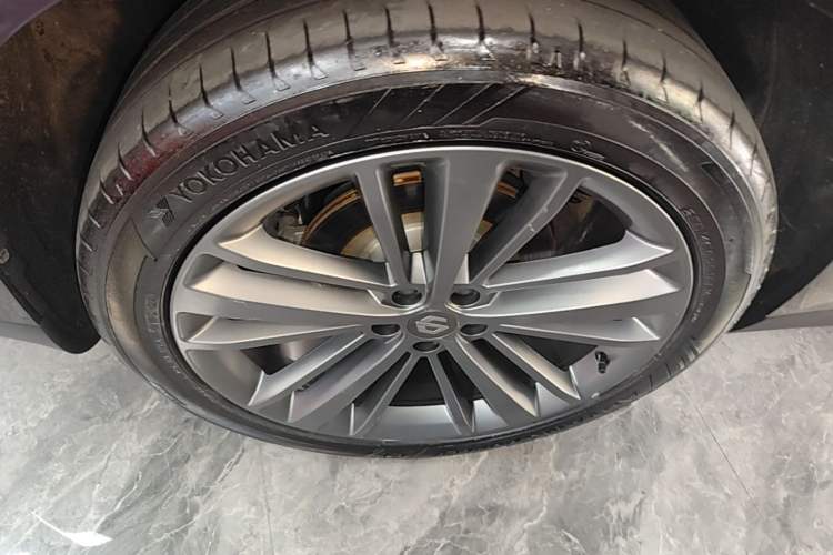 Used Leapmotor C16 2024 Range-Extended 200 LiDAR Edition Right Rear Wheel Hub