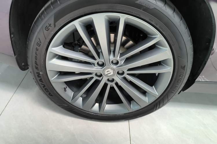 Used Leapmotor C16 2024 Range-Extended 200 Luxury Edition Right Rear Wheel Hub
